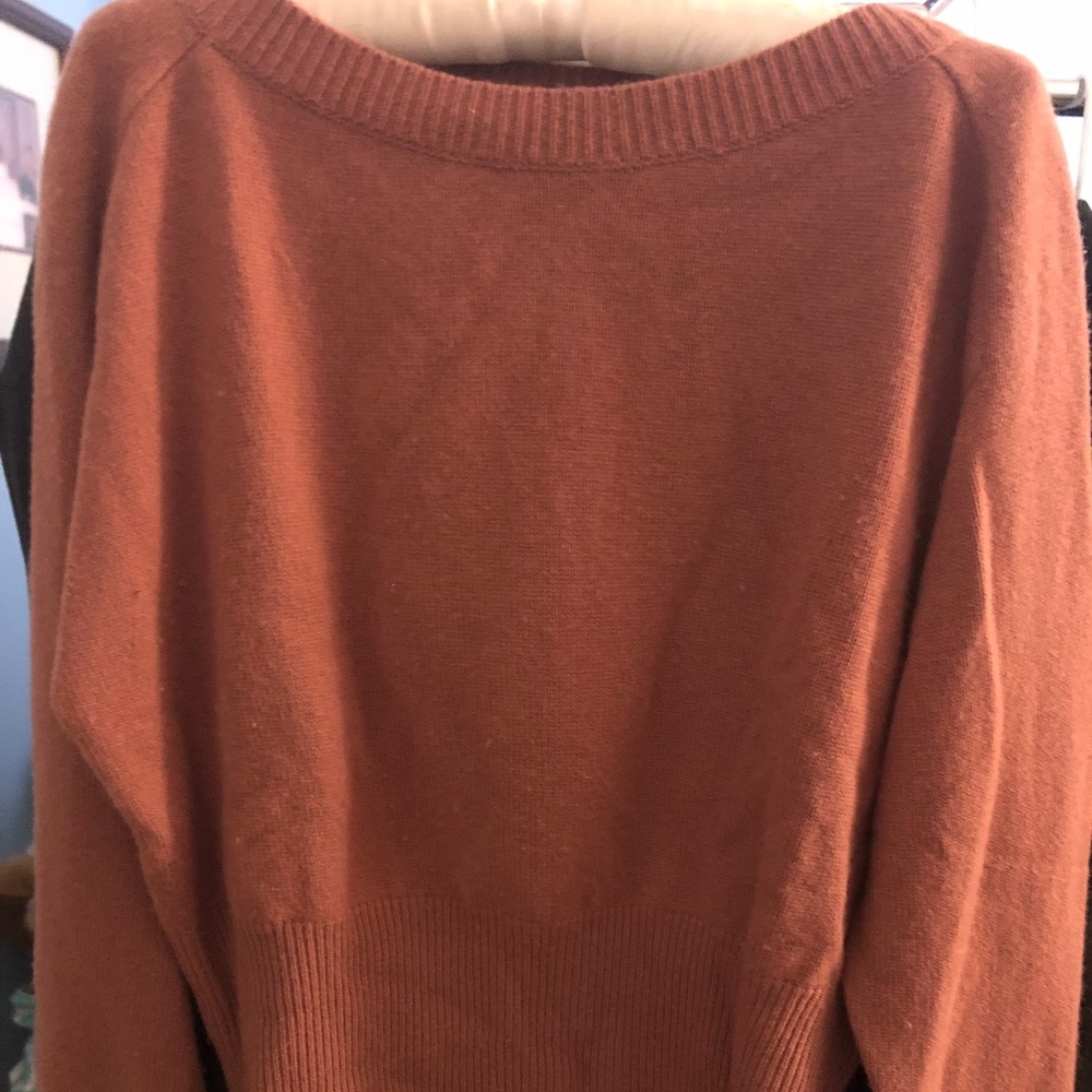 Theory Cashmere Boatneck Sweater Size S